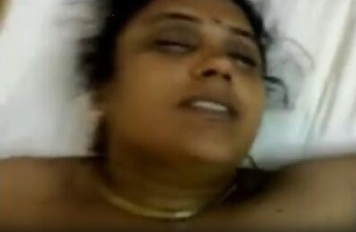 Vaidehi Aunty Pedha Sollu la tho mast sex chesina video